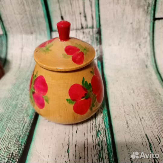 Шкатулки деревянные винтаж и кожаная