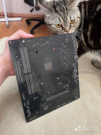 Комплект Amd Ryzen 5 2600 + asrock a320m-hdv