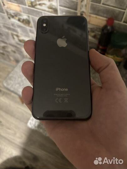 iPhone X, 64 ГБ