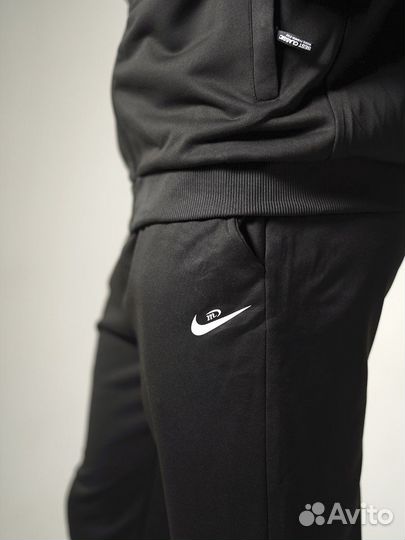 Спортивный костюм мужской