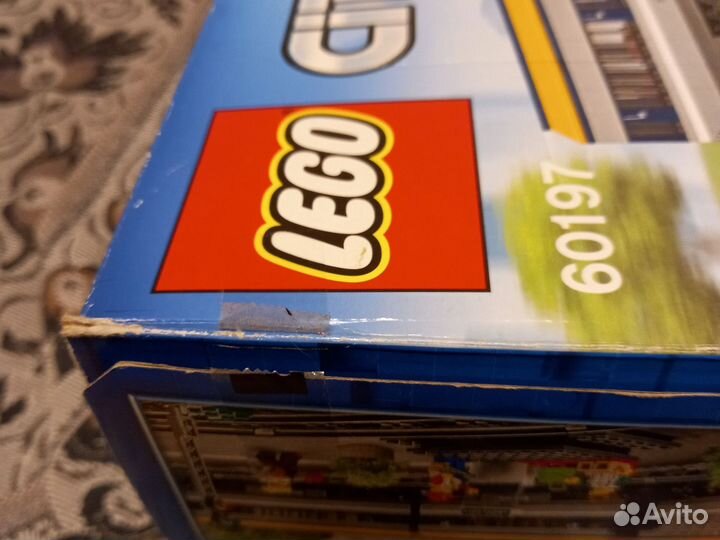 Коробки от Lego City 60197