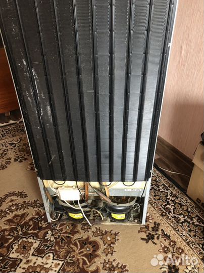 Холодильник аристон бу