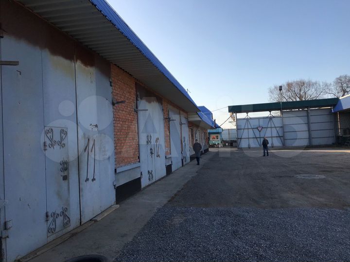 Производство, 1600 м²