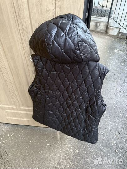 Желетка moncler