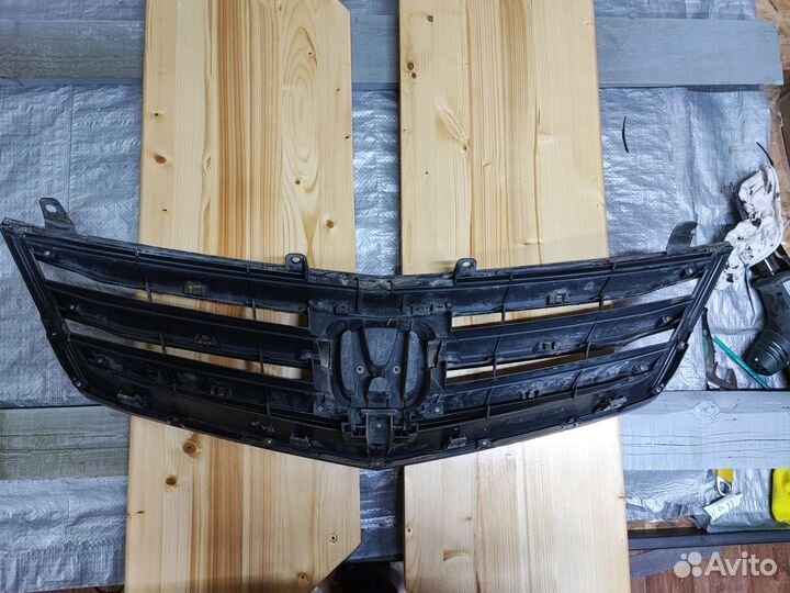 Решетка радиатора honda accord 8