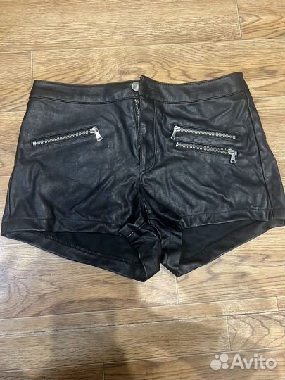 Кожаные шорты