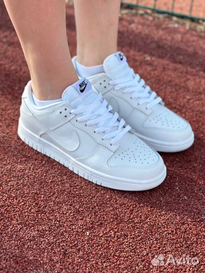 Кроссовки Nike Dunk low white