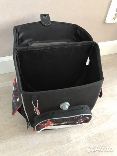 Продам школьный ранец Erhaft нло