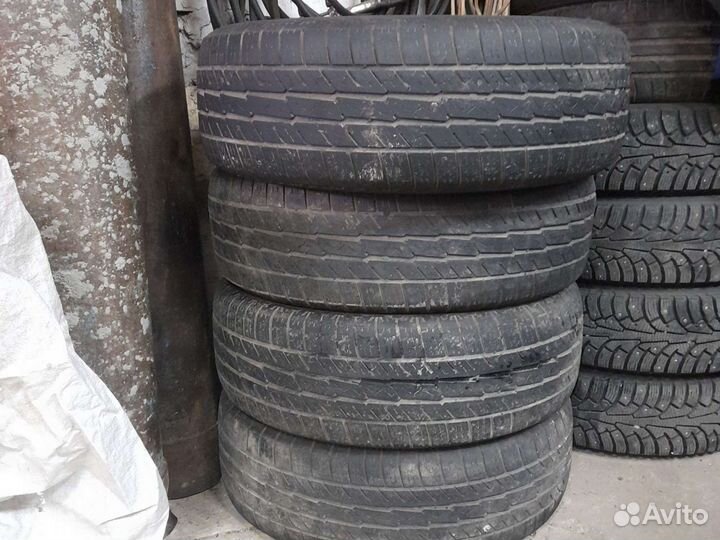 Barum Bravuris 4x4 235/65 R17