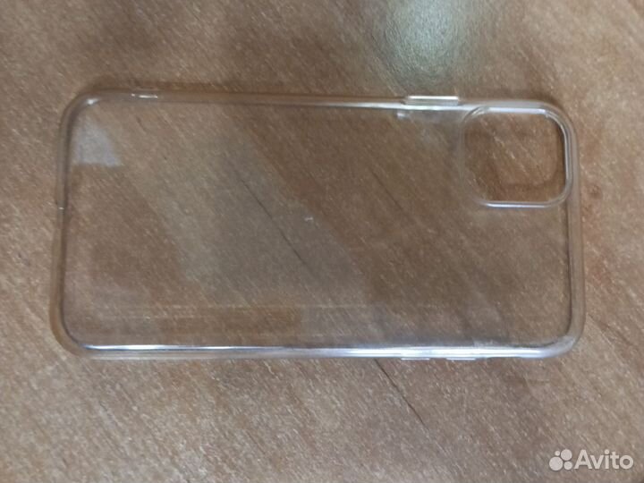 Чехол на iPhone 11