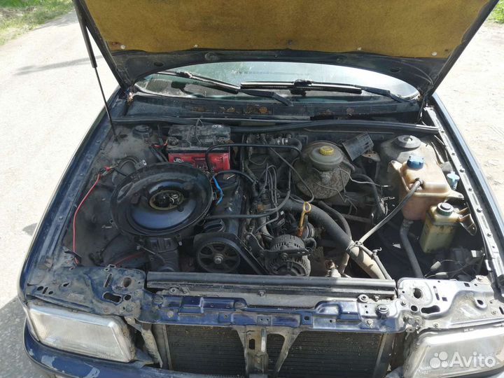 Audi 80 B4 1992 2.0 по частям