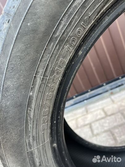 Yokohama BluEarth AE50 235/55 R18