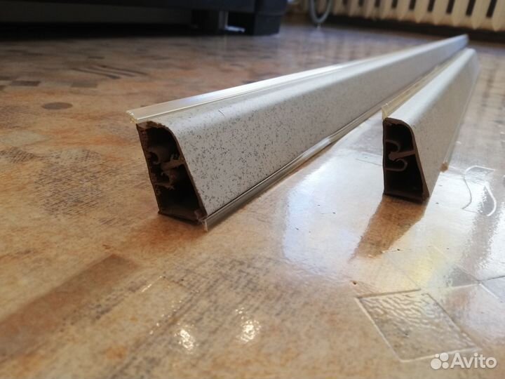 Плинтус кухонный