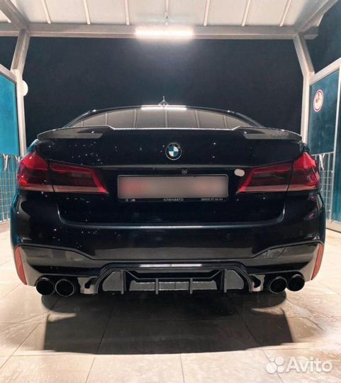 Задний диффузор на автомобиль 5 series g30 M5