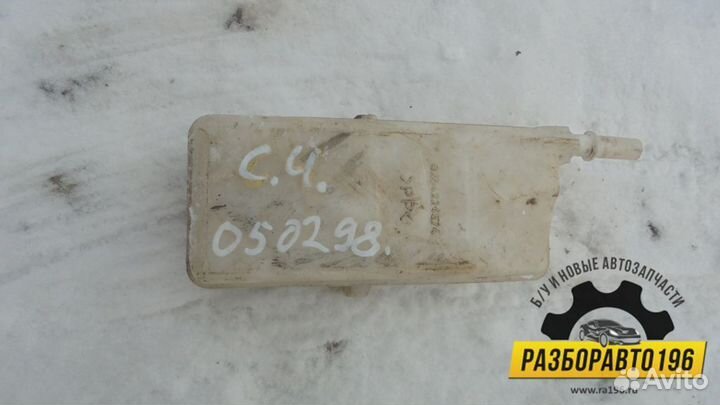 Бачок главного тормозного цилиндра Citroen C4 2005