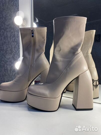 Ботильоны bratz