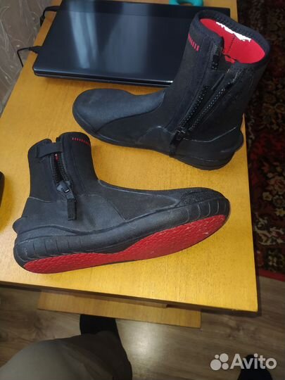 Обувь неопреновая для водных видов спорта 6.5