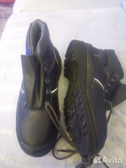 Ботинки рабочие мужские