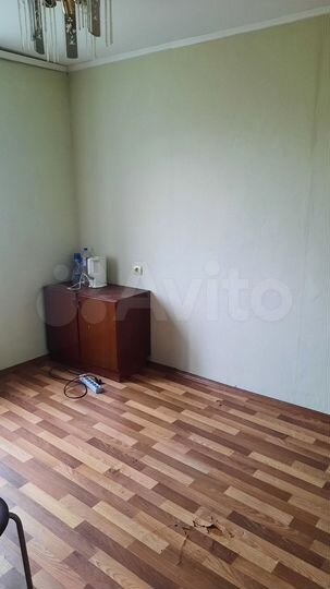 Комната 12 м² в 4-к., 6/9 эт.