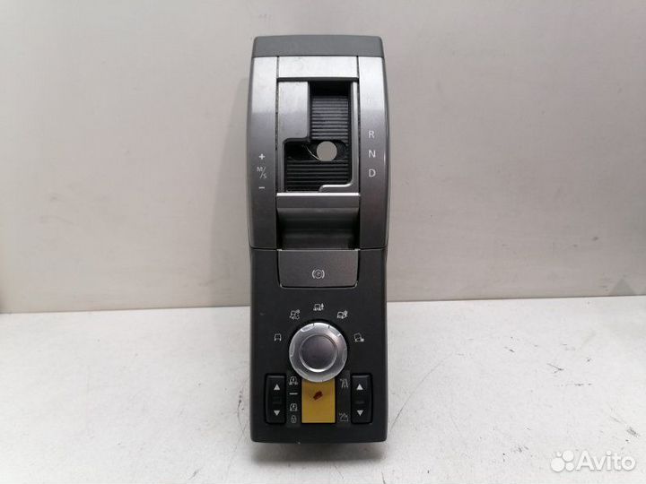 Центральная консоль Land Rover Range Rover 2.7 TDI