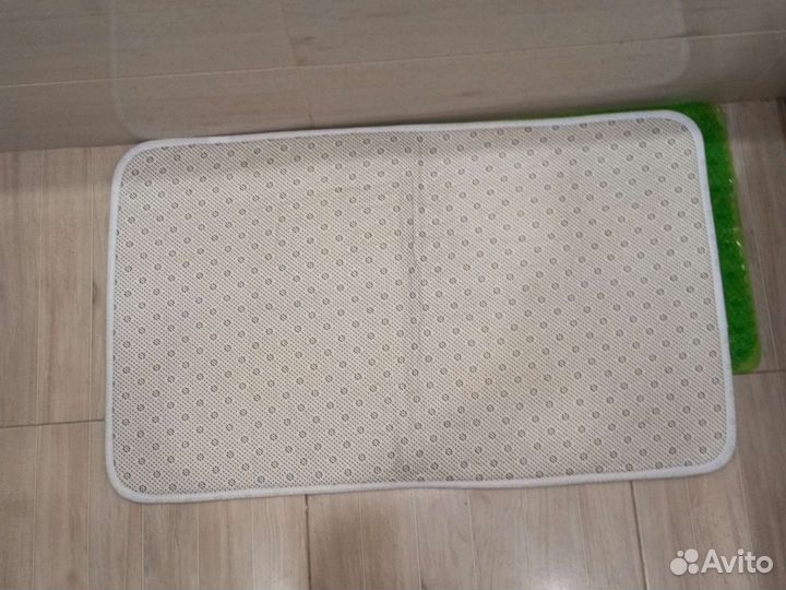 Коврик для ванной