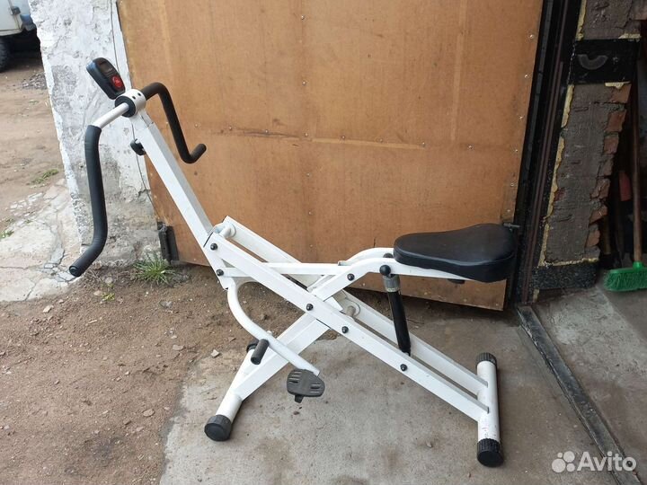 Гребной тренажер