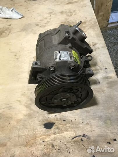 Компрессор кондиционера Volvo