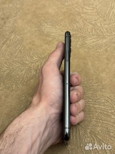 iPhone 11 Pro Max, 64 ГБ