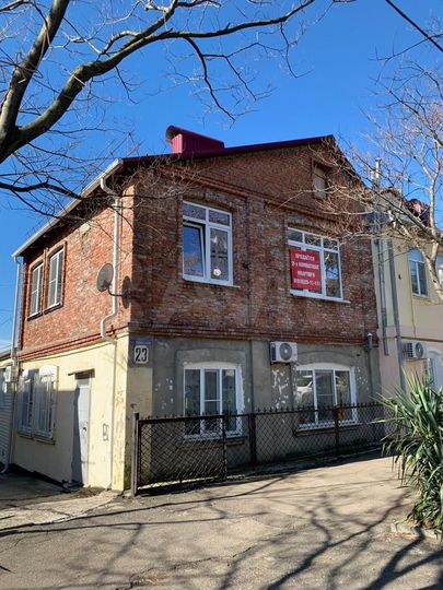 2-к. квартира, 49 м², 2/2 эт.