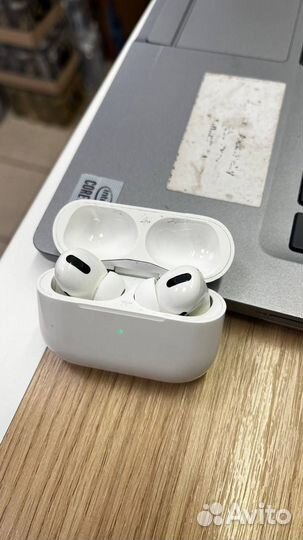 Наушники Airpods pro