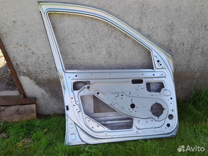 Дверь водительская Datsun mi-do