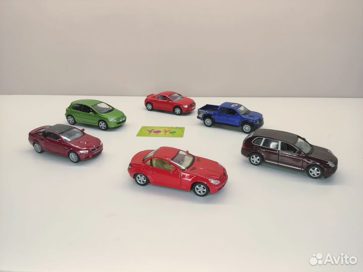 Машинки металлические