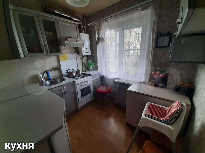 4-к. квартира, 60 м², 2/5 эт.