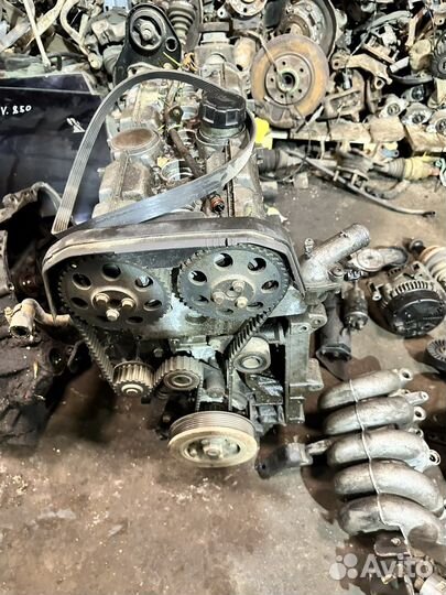 Двигатель 2.4 Volvo 850