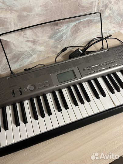 Синтезатор casio Lk 125