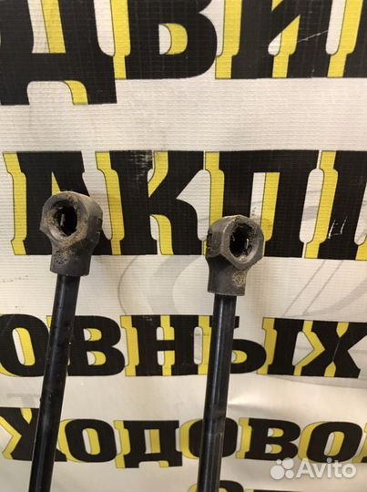 Рено Каптюр амортизаторы крышки багажника