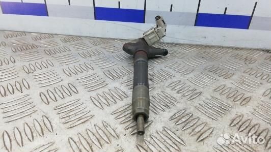 Форсунка дизельная toyota avensis T27 (98S15AL03)
