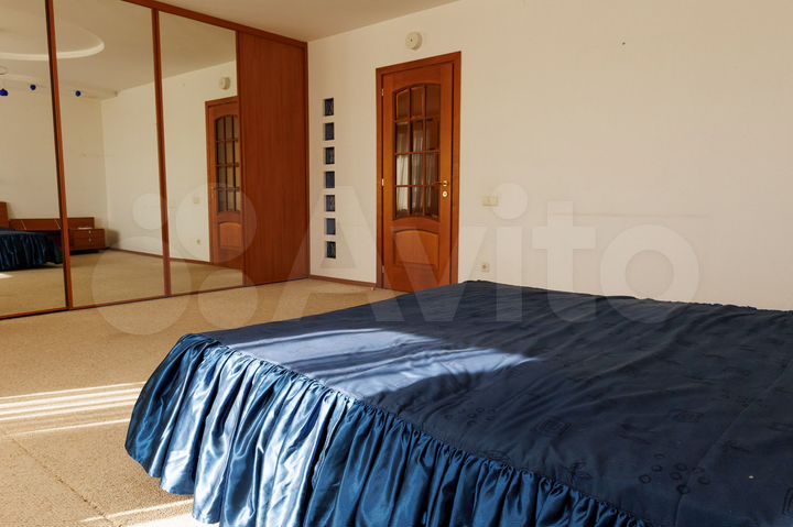 2-к. квартира, 132,9 м², 5/6 эт.