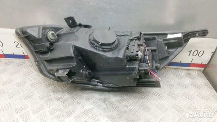 Фара правая Kia Rio