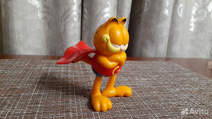 Кот гарфилд KFC