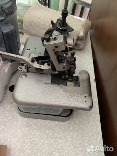 Швейная машина