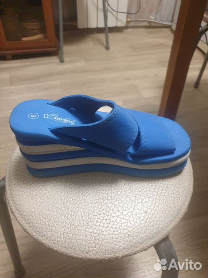 Шлепанцы