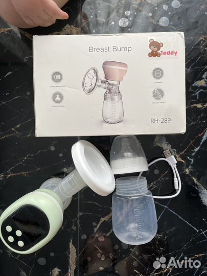 Молокоотсос medela + набор
