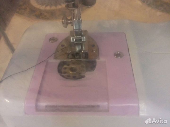 Швейная машина
