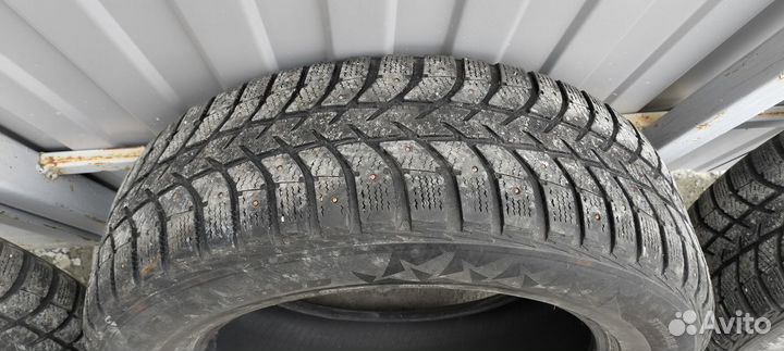 Bridgestone Ice Cruiser 5000 235/60 R18 103T