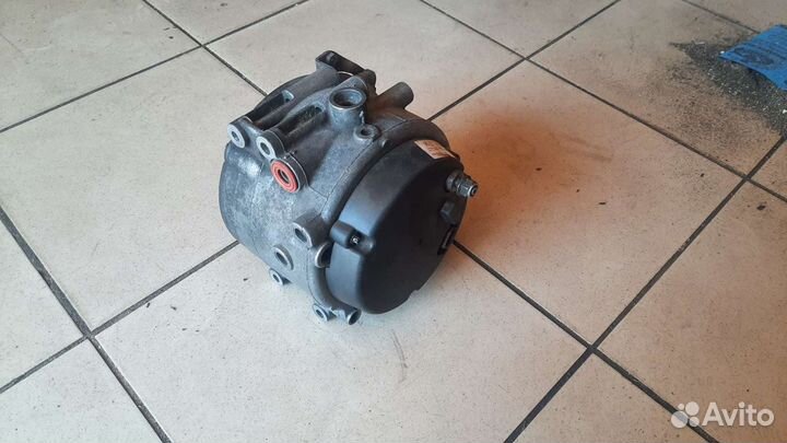 Генератр на Мерседес w210 w220