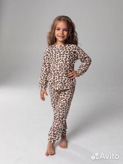 Цех по пошиву одежды оптом