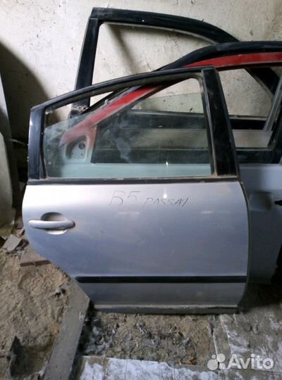 Дверь задняя правая пассат в5
