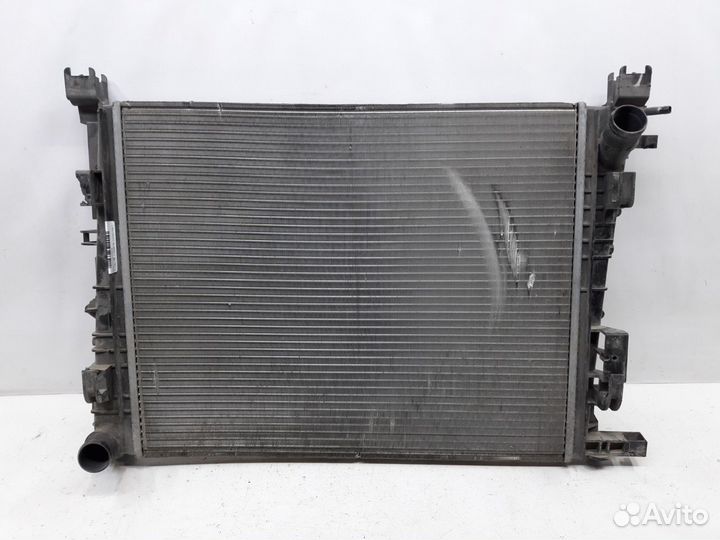 Радиатор охлаждения Renault Logan 2 2014