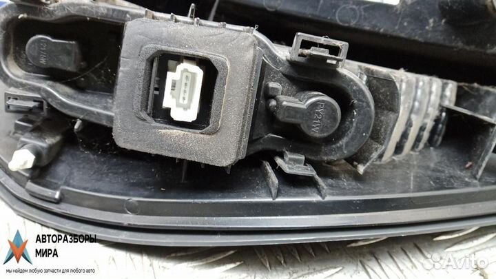 Фонарь задний левый Renault Scenic 3 2-й рест